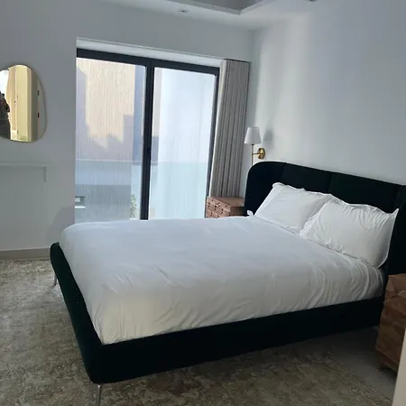 펜션 Luxury Townhouse *